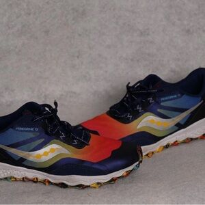 Saucony Peregrine 12 Gradient Sneakers Big girls size 6.5 or women’s size 8